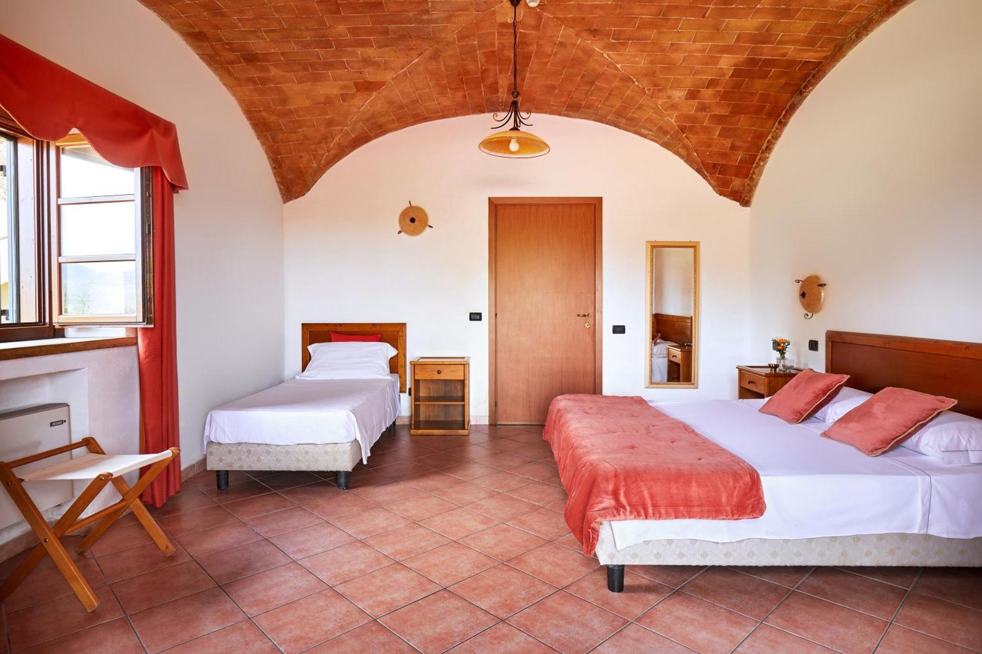 Relais Belvedere Montecatini Val di Cecina Exterior photo